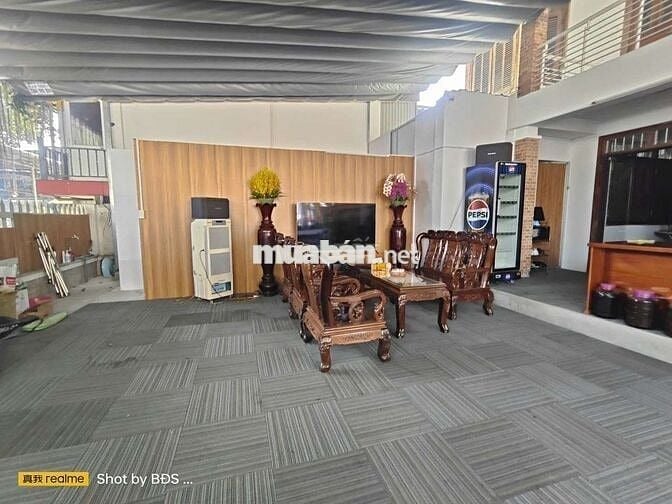 Cho thuê mặt bằng kinh doanh đ23 HBC 9tr/ thang