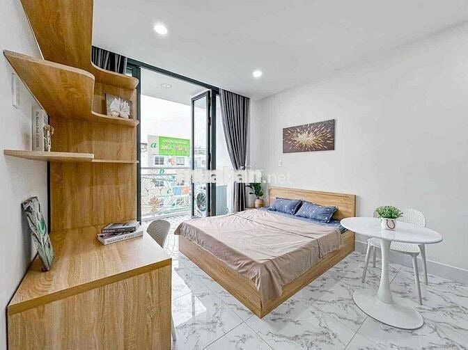 Căn Hộ Ban Công Máy Giặt Riêng Phú Nhuận Gần Cầu Công Lý Trường Sa Q3