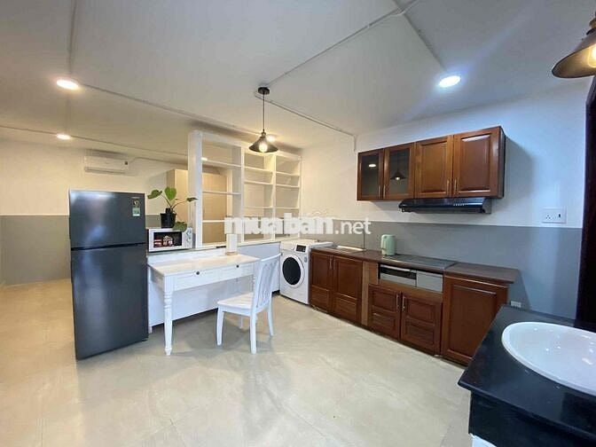 Siêu Sale Phòng 40m2 Ngay Hàng Xanh Gần Hutech UEF Ngoại Thương Q1 Q3