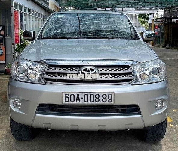 Toyota Fortuner 2011 2.7V - 34000 km