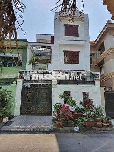 CĂN GÓC 7X20, GẦN NHÀ HÀNG BÊN SÔNG, ĐƯỜNG 25, HIỆP BÌNH CHÁNH