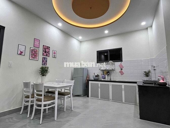 🏡 Nhà thuê hẻm Hùng Vương 4pn giá thuê 11tr – P. Xuân Trường