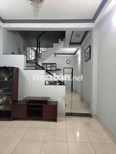 Nhà trệt lầu 2 pm 2 vs hẻm xe tải thông