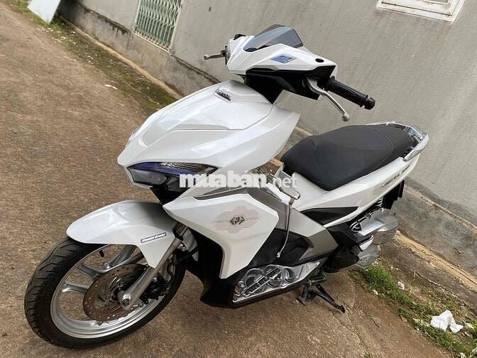 Cửa Hàng cần bán 3 xe AB 125 biển số 60 rất đẹp