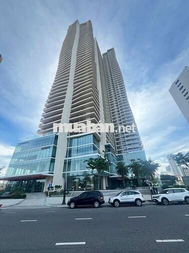 Căn hộ view trực diện Biển Mỹ Khê toà SOLEIL tầng 39 loại Studio