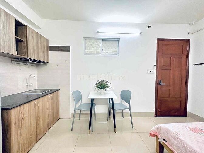 Cho Thuê Căn Hộ , Toà Nhà Thang Máy , Ngay CMT8 , Huflit Bagia Full NT