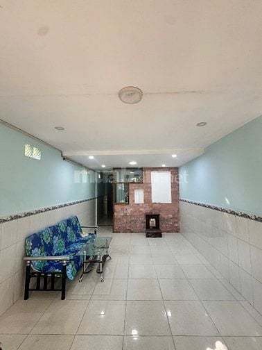 Cho thuê nhà hẻm nguyên căn đường Bến Phú Lâm Q6