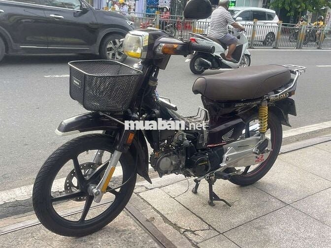 Honda super dream 1998 mới 90% Bstp chính chủ