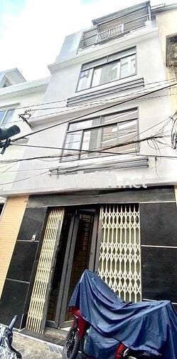 Cho Thuê NC 13Tr Trung Tâm Q1 2PN2WC Tiện ích đầy đủ phù hợp ở gđ, sv