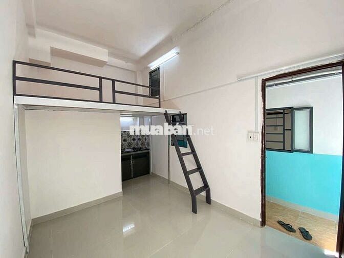 PHÒNG DUPLEX CỬA SỔ THOÁNG. GẦN UEF, HUTECH,GTVT, NGOẠI THƯƠNG