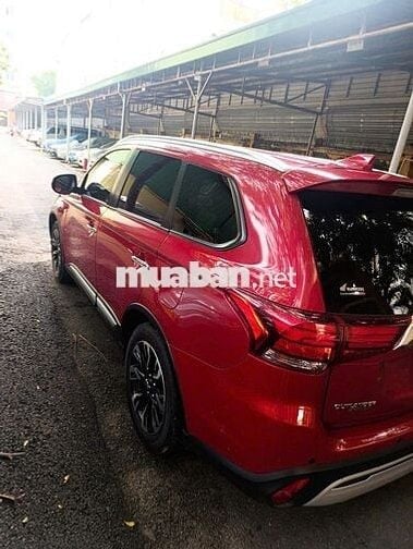Mitsubishi Outlander 2022 2.0 CVT - 10500 km