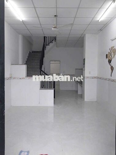 Mặt tiền Đs 9 p9 gv. 4x18m lầu 3pn 2wc . Gần công viên Làng Hoa