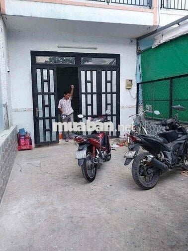 Nhà Mới MẶT TIỀN Đg Số 9 P9: 4x18m, 3pn