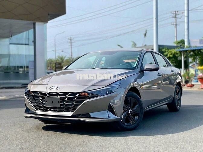 Hyundai Elantra 2025 2.0 AT Cao cấp
