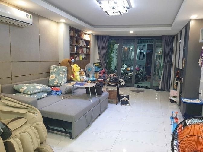 TRƯƠNG CÔNG ĐỊNH - HẺM 8M - DT 5m x 20m - CHỦ NGỘP