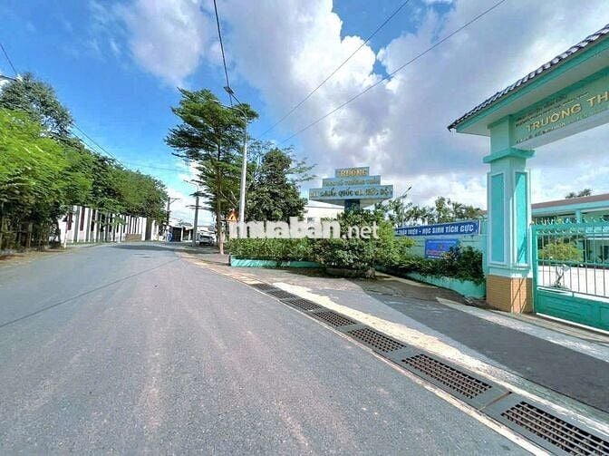 TRẢ TRƯỚC CHỈ CẦN 600TR NHẬN NHÀ