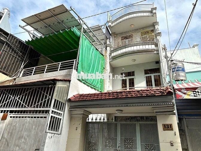 Nhà mặt tiền Nguyễn Thượng Hiền ngay trung tâm quận Bình Thạnh