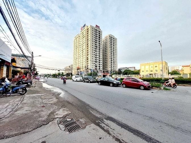 Tam Trinh – Nhà 94m²  Mặt tiền khủng 6,7 m Ô tô qua nhà vào nhà 