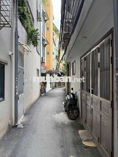 PHẠM VĂN ĐỒNG - NGÕ 3 GÁC THÔNG TỨ TUNG, GẦN PHỐ- 60M, MT 4,5M, 11,6TỶ