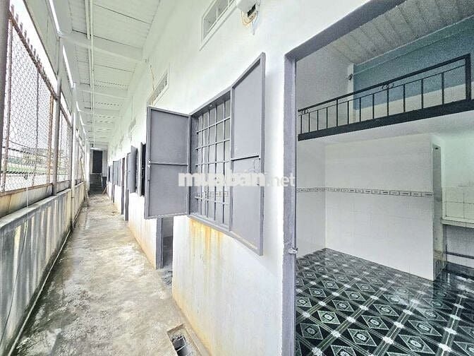 Trọ một mặt, giá rẻ, sát bên chợ Bình Hòa và Vincom Dĩ An