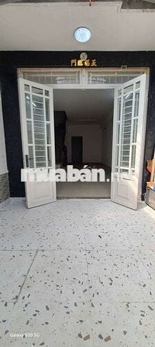 Nhà mặt tiền ds ,4,p11, 4 x 20, đúc 3,5 lầu,