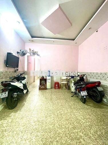 NHÀ HẺM 3M_ 2 TẦNG_ 6PN_ VĂN CAO,Q.TP_ GIÁ TRÒN 5 TỶ