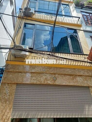 Cho thuê nhà nguyên căn ngõ 81 phố trạm ô tô, ở hoặc kết hợp văn phòng