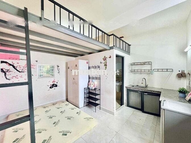 Duplex Mới Xây Có Ban Công Sẵn Máy Lạnh Gần Aeon Mall Bình Tân