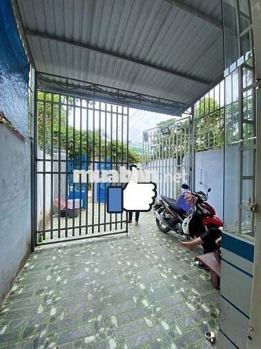 - CHÚ MINH GỬI BÁN DÙM CĂN NHÀ Ở TÂN XUÂN, HÓC MÔN GIÁ CHỈ 850TR.SHR