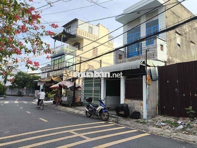NHÀ TT.HÓC MÔN 2 TẦNG 3PN 2WC – DTSD 100M2– MẶT TIỀN NHỰA 8M THÔNG