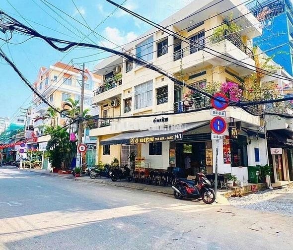 Cho Thuê Căn Góc 2 Mặt Tiền Đoàn Thị Điểm Phú Nhuận Kinh Doanh Tự Do