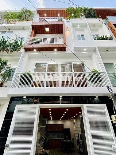 nhà đẹp hẻm xe hơi sổ đẹp ngang lớn gần mặt tiền đầy đủ nội thất