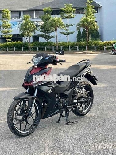 WINNER V1 150 nguyên zin