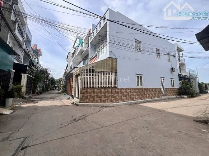 Chính chủ cần bán căn nhà đường Đình Phong Phú gần chợ Tăng Nhơn Phú B