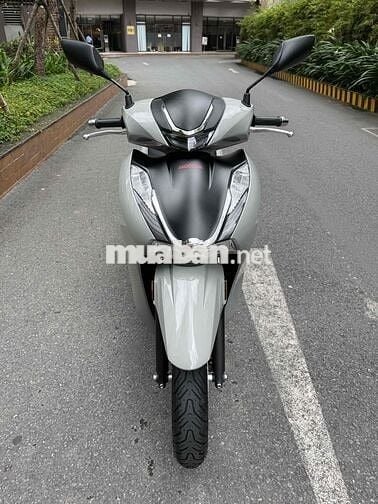 Sh350 2022 như mới chính chủ biển quận 10 màu XXM