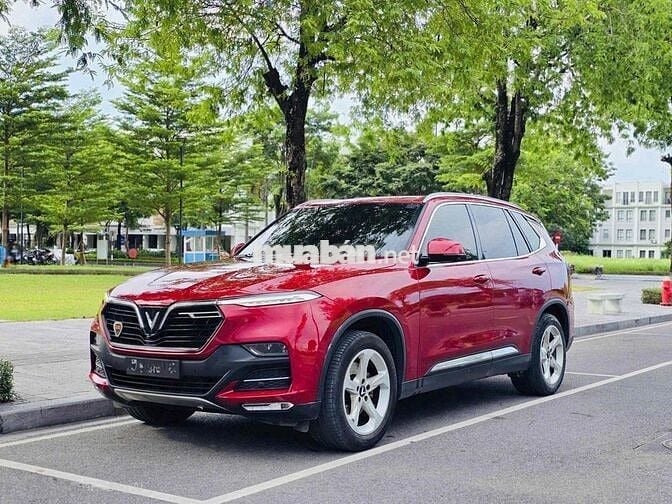 VinFast Lux SA2.0 2020 Plus 2.0 AT - 40000 km