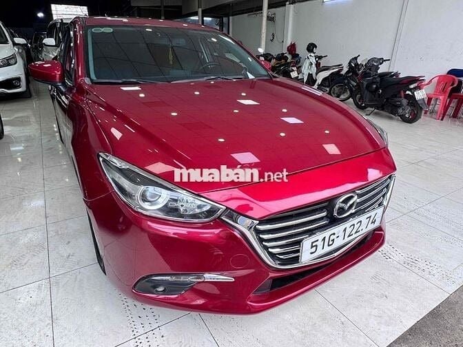 Mazda 3 2017 1.5 AT Sedan - 63000 km