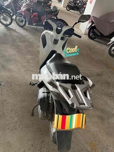 Em Mẹ Bỉm cần bán xe Sh Em lái mua xe điện nhẹ