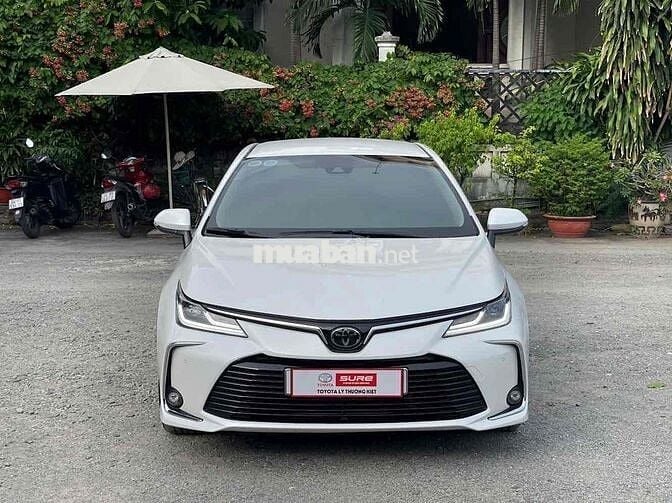 Toyota Corolla Altis 2023 1.8V - 11653 km