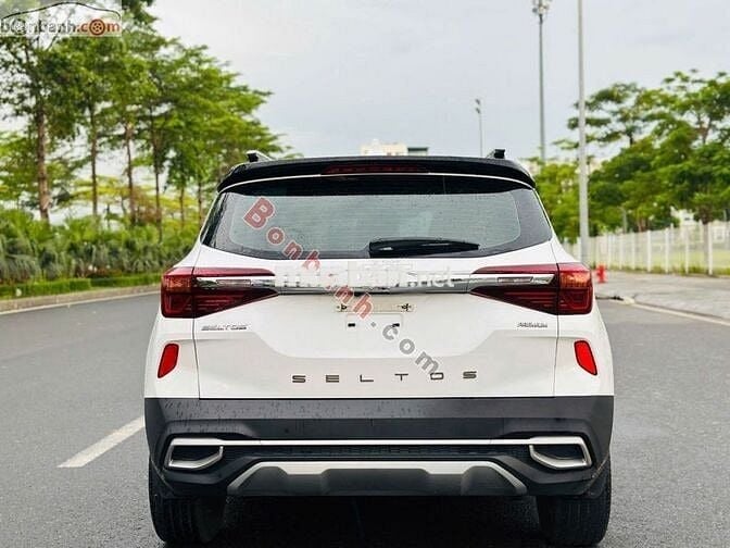 KIA seltos 1.6 prenium 2021