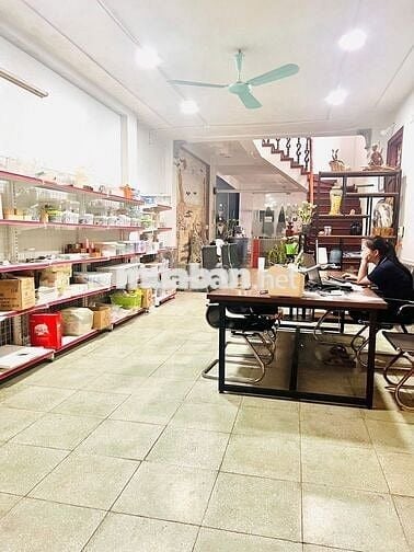 Cho Thuê Mặt Bằng Kinh Doanh Tầng 1 Diện Tích 90m² Giá Cực Sốc