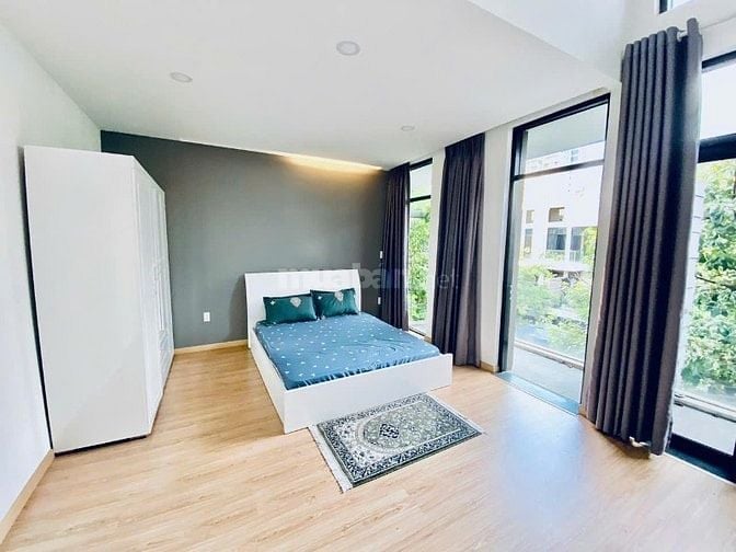 Bán tòa nhà mặt tiền đường Nguyễn Văn Linh, DT 8 x 20m giá chỉ 43,5 tỷ