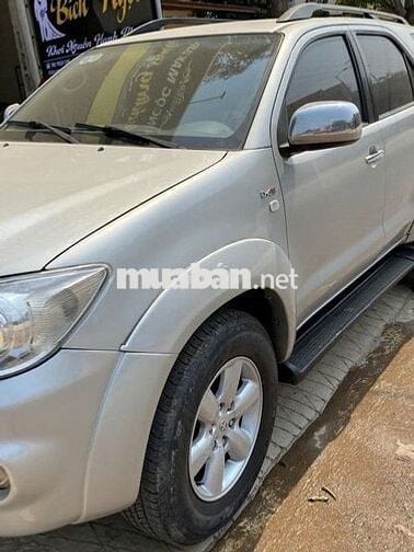 Toyota Fortuner 2009 - Giá hữu nghị