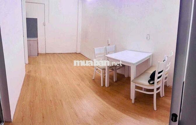 CHdV 2PN 1WC Trống Sẵn , Nội Thất , quận 10 , Nuôi Mèo được