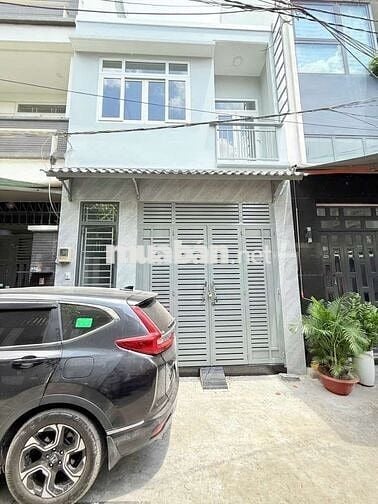NHÀ HẺM 6M_ NGANG 4,6M_ 2 TẦNG_ SÁT MT VƯỜN LÀI,Q.TP_ GIÁ 5,9 TỶ