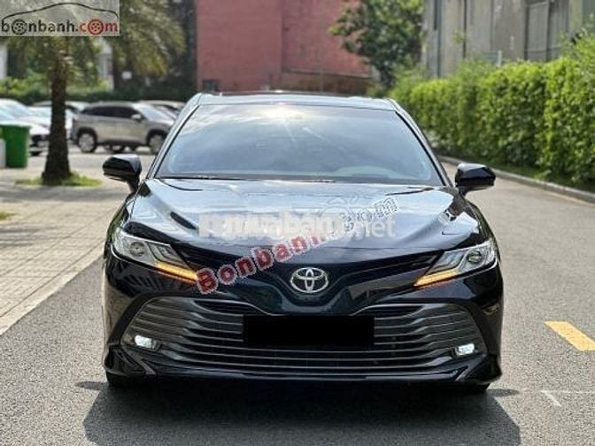 Toyota Camry 2.5Q 2021