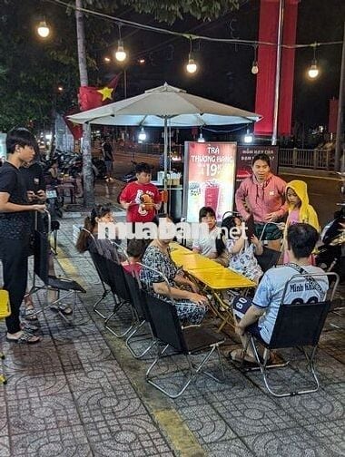 Cho thuê mặt bằng Tạ Quang Bửu buổi chiều