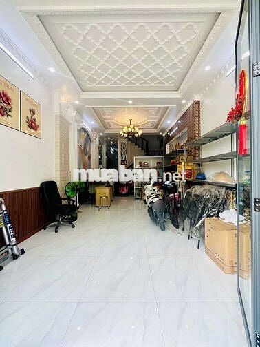 CHO THUÊ NHÀ:
TRỆT 2 LẦU MỚI ĐẸP - SẴN NỘI THẤT
, - KDC HƯNG PHÚ