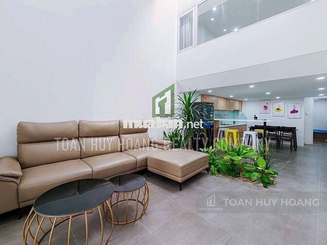 Nhà đẹp gần biển Mỹ Khê 3PN full nội thất hiện đại