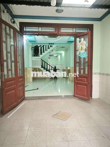 Cho thuê nhà Trung Mỹ Tây sau Lưng Coopmart Trung Chánh